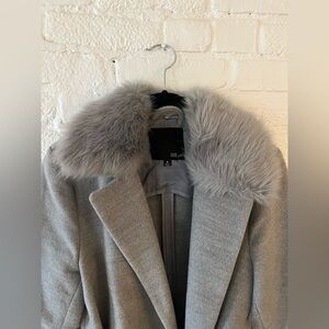 Fate Women's Coat with Faux Fur Collar